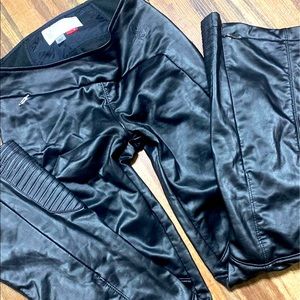 Size 4 Spyder ski pants